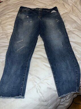 Like New Universal Threads Jeans